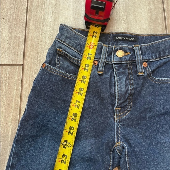 Lucky Brand Dark Wash Mid Rise Ava Skinny Jeans Size 00/24 - Picture 5 of 9